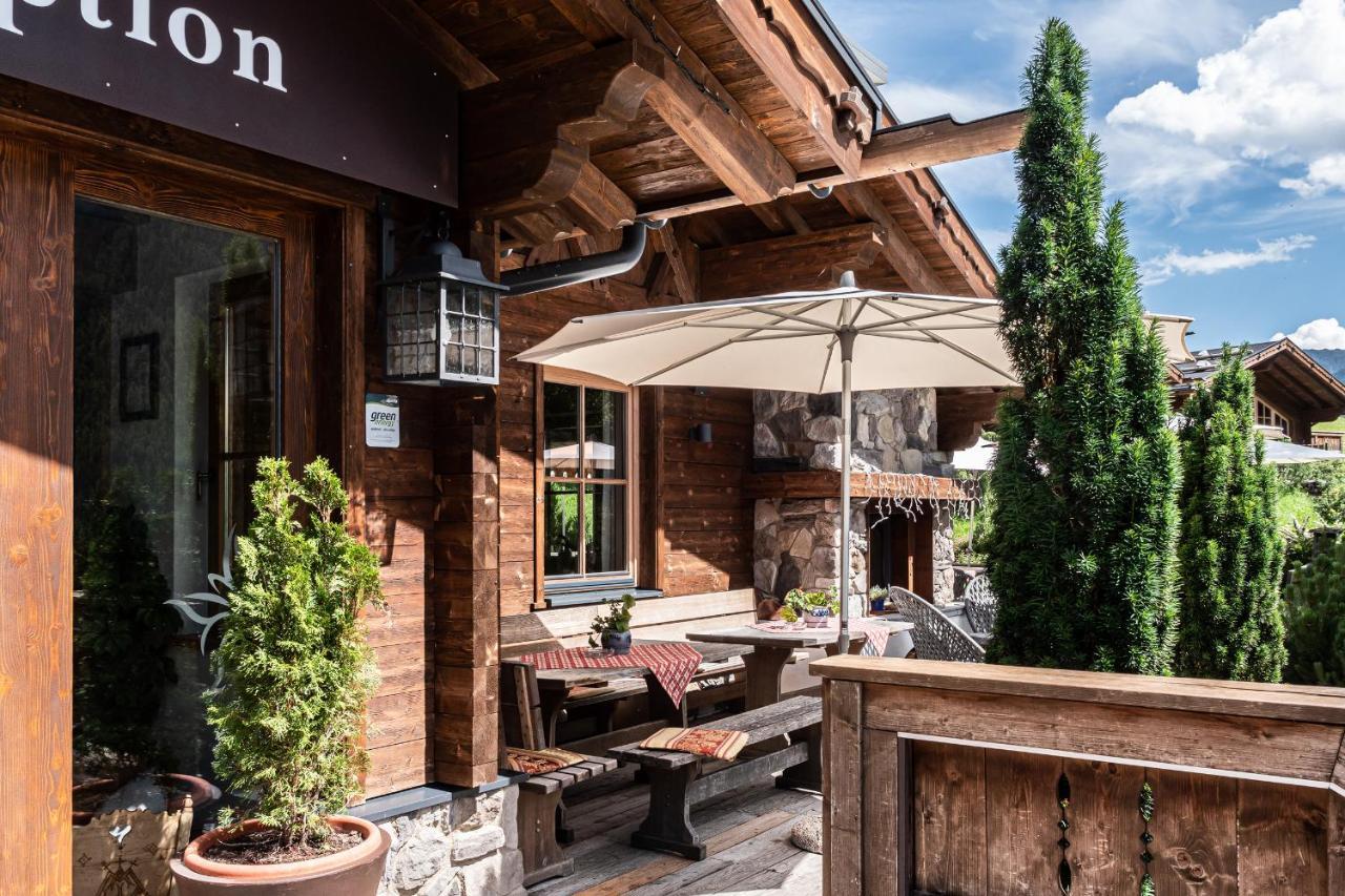 Hotel & Chalets Edelweiss Madonna  Exterior foto