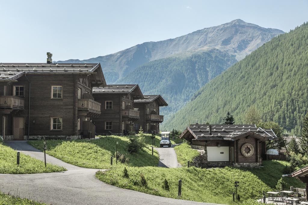 Hotel & Chalets Edelweiss Madonna  Exterior foto